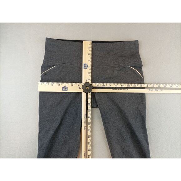 Athleta Womens Realy Capri Leggings Size M Gray Black Reflective - Picture 10 of 11